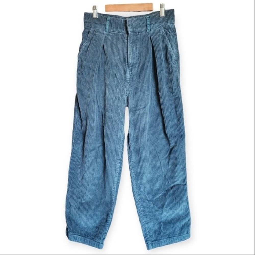 BDG Green Corduroy High Waist Pants Size 0 Straight Leg Ankle Cropped